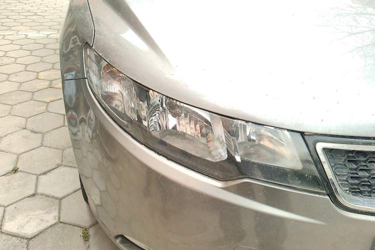 Used Kia Forte 2011 1.6L AT Premium Exterior 6