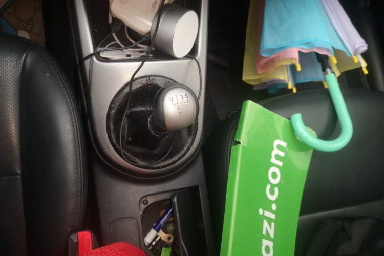 Used Kia Forte 2011 1.6L MT GLS Gear Lever