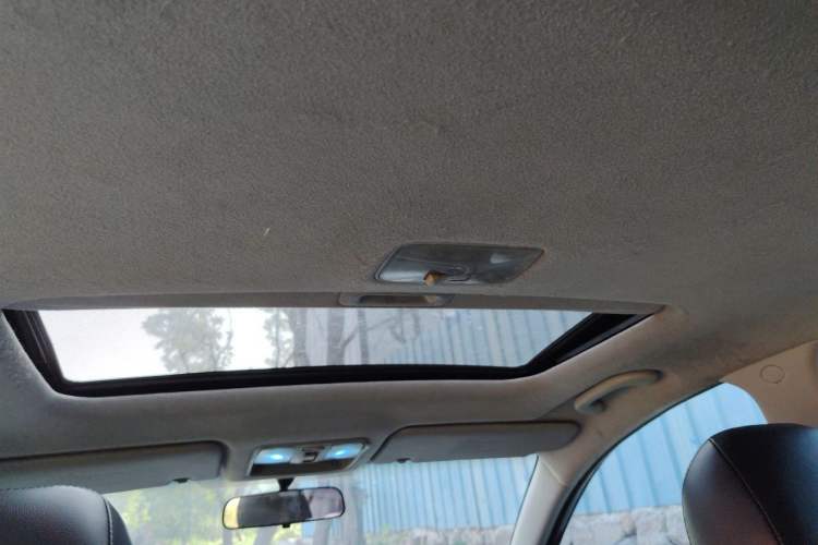 Used Kia Forte 2011 1.6L MT GLS Headliner