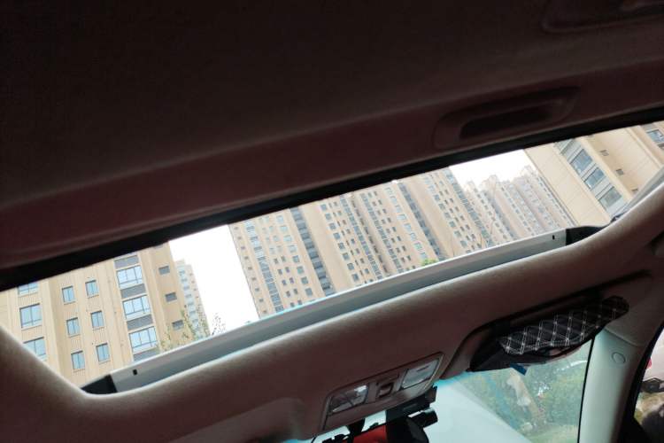 Used Kia Forte 2011 1.6L AT Premium Headliner