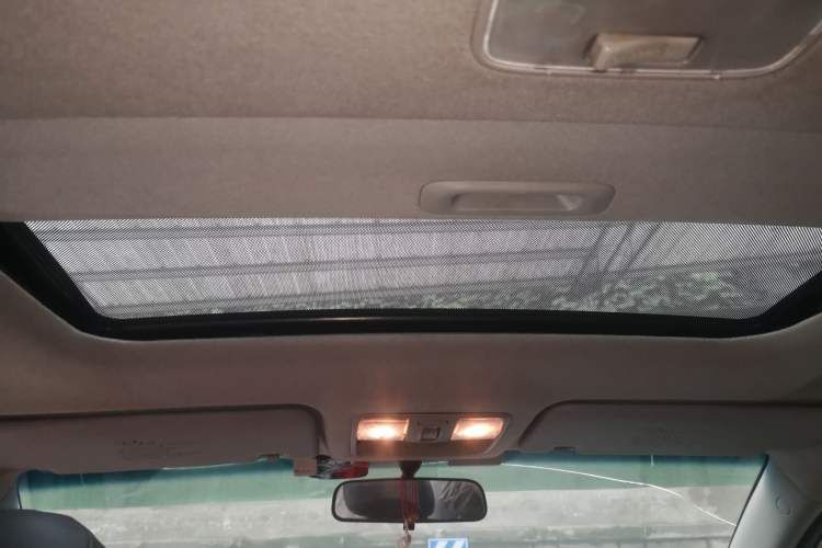 Used Kia Forte 2011 1.6L MT GLS Headliner