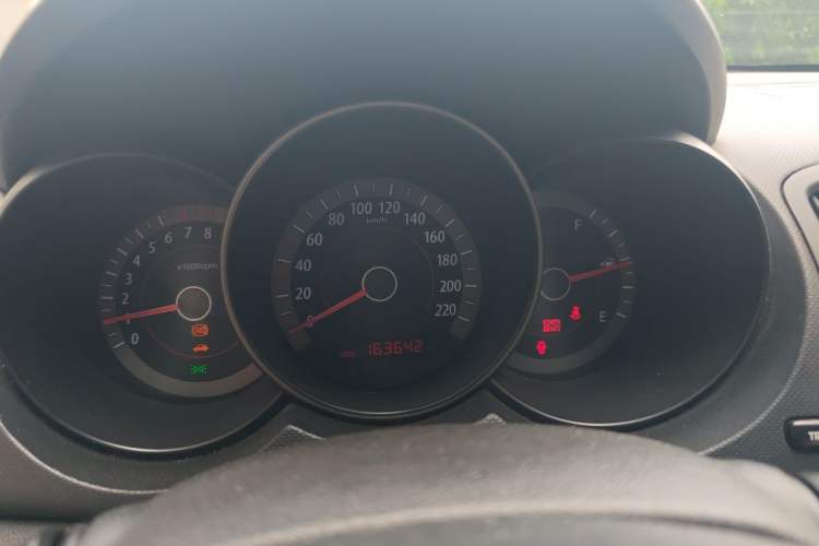 Used Kia Forte 2011 1.6L MT GL Instrument Cluster