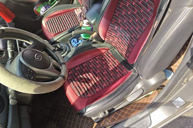Used Kia Forte 2011 1.6L MT GLS Left Front Seat