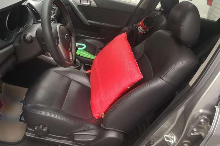 Used Kia Forte 2011 1.6L MT GLS Left Front Seat