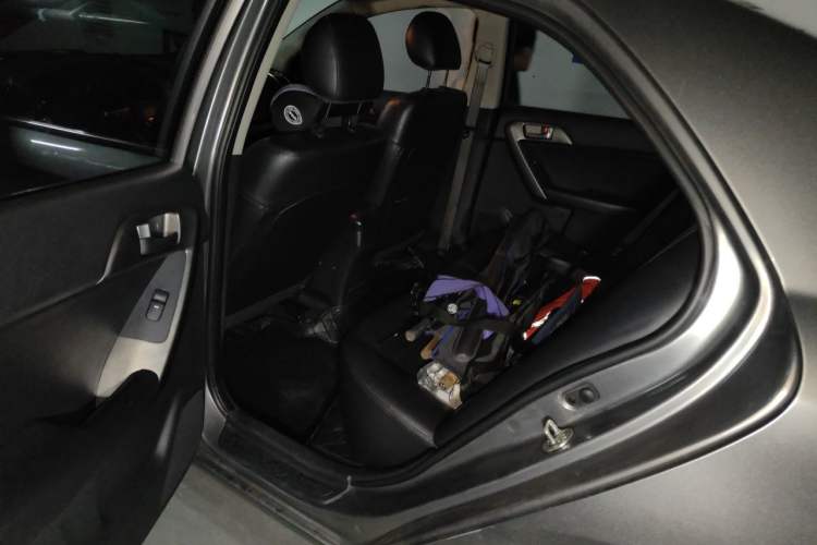 Used Kia Forte 2011 1.6L AT Premium Left Rear Seat