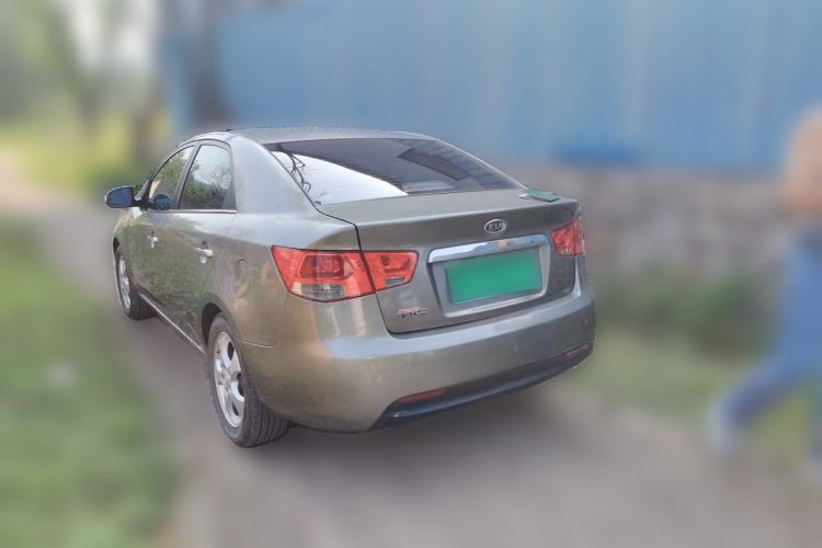 Used Kia Forte 2011 1.6L MT GLS Rear Left 45 Deg