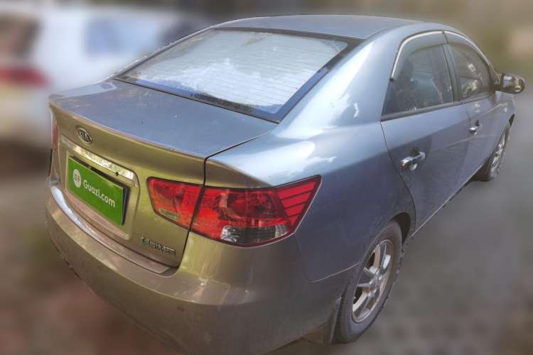 Used Kia Forte 2011 1.6L MT GL Rear Right 45 Deg