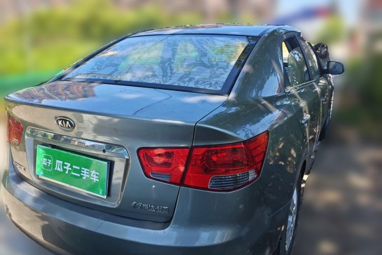 Used Kia Forte 2011 1.6L MT GL Rear Right 45 Deg