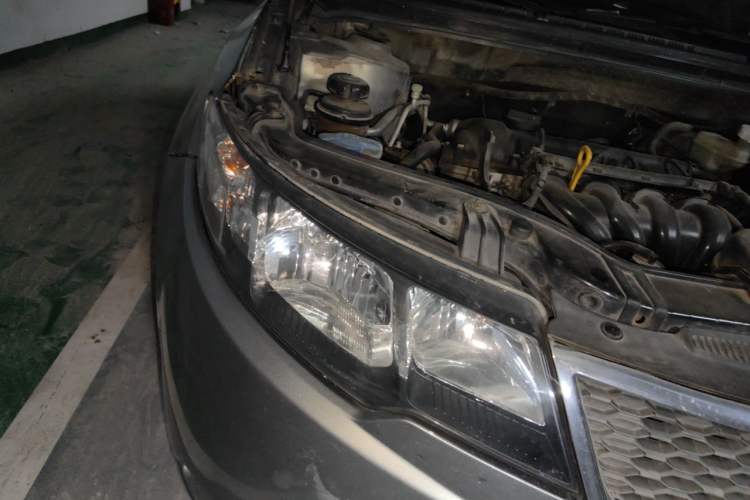 Used Kia Forte 2011 1.6L AT Premium Right Front Headlight