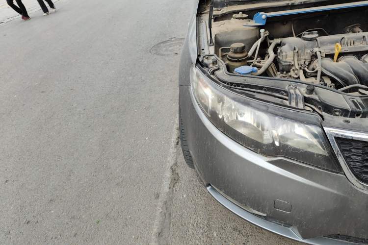 Used Kia Forte 2011 1.6L MT GL Right Front Headlight