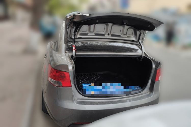 Used Kia Forte 2011 1.6L MT GL Trunk