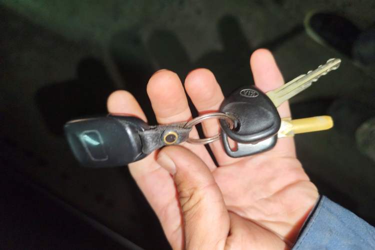 Used Kia Forte 2011 1.6L MT GL Vehicle Key