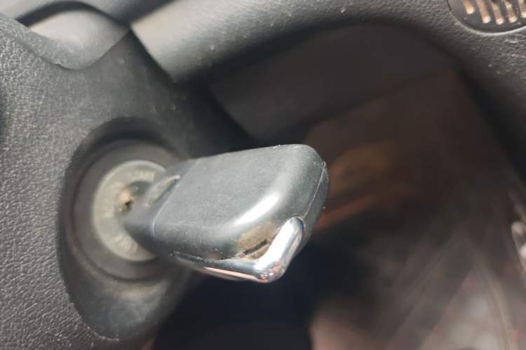 Used Kia Forte 2011 1.6L MT GL Vehicle Key
