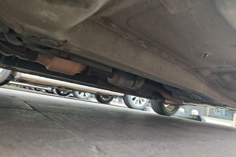 Used Kia Forte 2011 1.6L AT Premium Chassis Front Left
