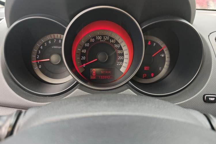 Used Kia Forte 2011 1.6L AT Premium Instrument Cluster