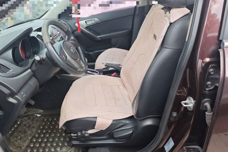 Used Kia Forte 2011 1.6L AT Premium Left Front Seat