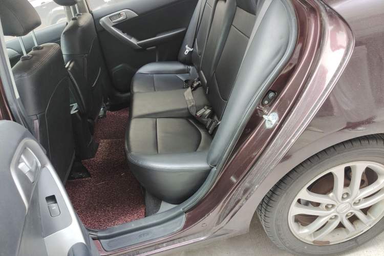 Used Kia Forte 2011 1.6L AT Premium Left Rear Seat