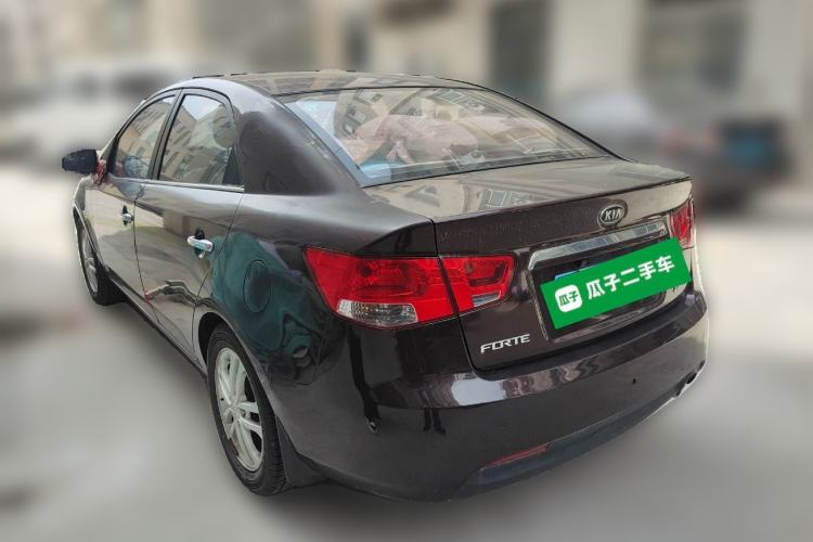 Used Kia Forte 2011 1.6L AT Premium Rear Left 45 Deg
