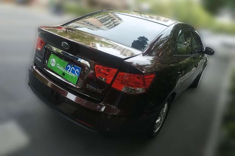 Used Kia Forte 2011 1.6L MT GL Rear Right 45 Deg