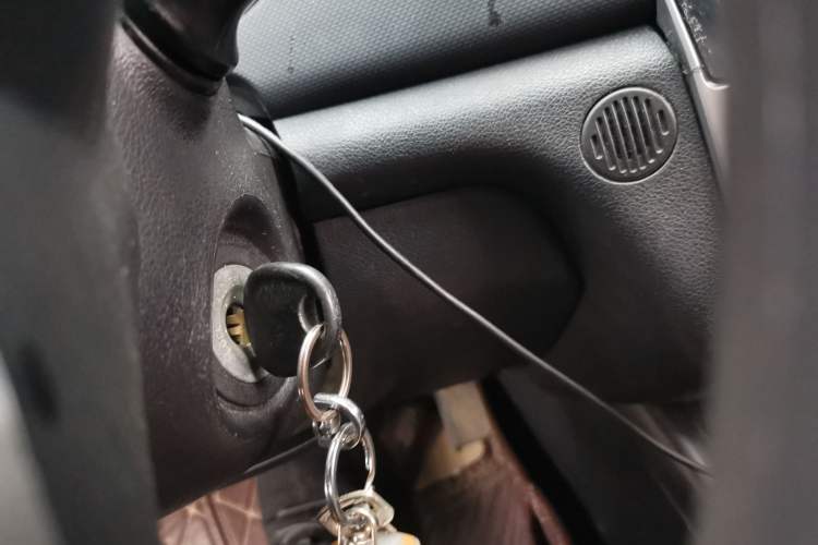 Used Kia Forte 2011 1.6L AT GL Vehicle Key