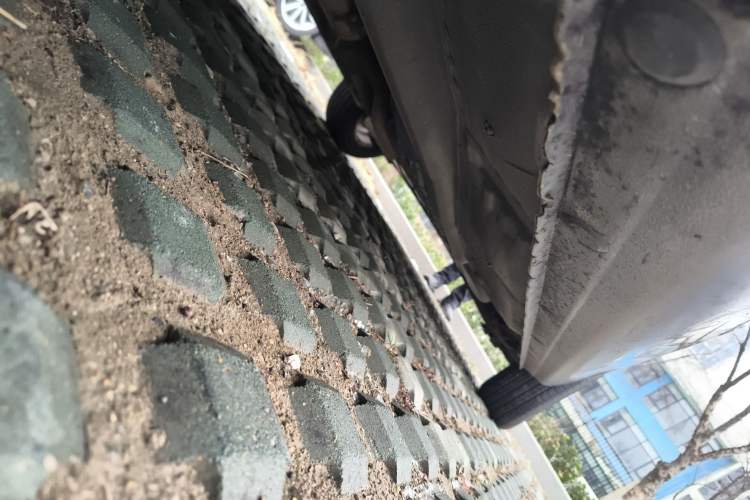 Used Kia Forte 2011 1.6L MT GL Chassis Front Left