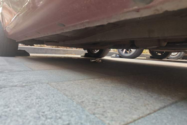 Used Kia Forte 2011 1.6L AT Premium Chassis Front Right