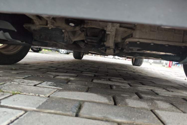 Used Kia Forte 2011 1.6L AT Premium Chassis Front