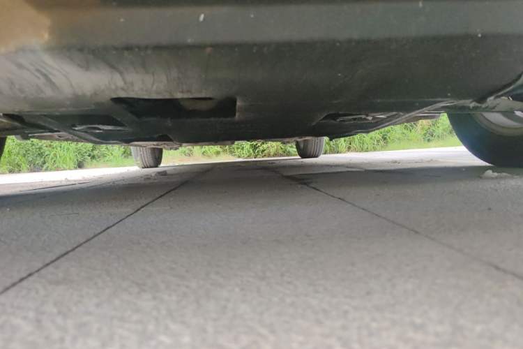 Used Kia Forte 2011 1.6L AT GL Chassis Front