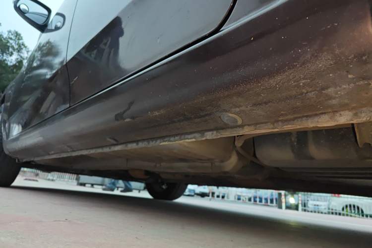 Used Kia Forte 2011 1.6L AT GLS Chassis Rear Left