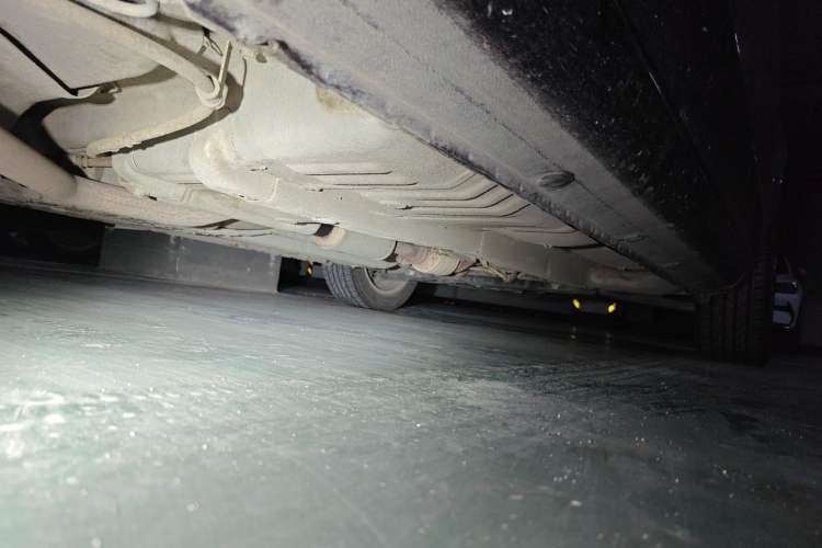 Used Kia Forte 2011 1.6L AT Premium Chassis Rear Right