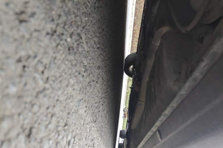 Used Kia Forte 2011 1.6L AT Premium Chassis Rear Right