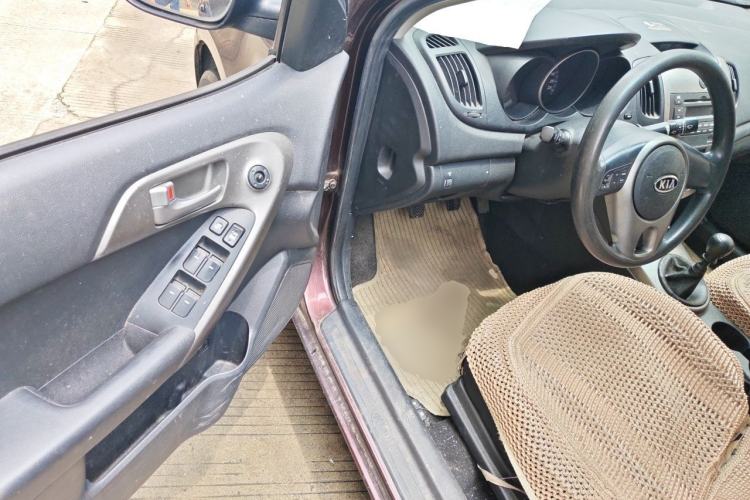 Used Kia Forte 2011 1.6L MT GL Driver Seat