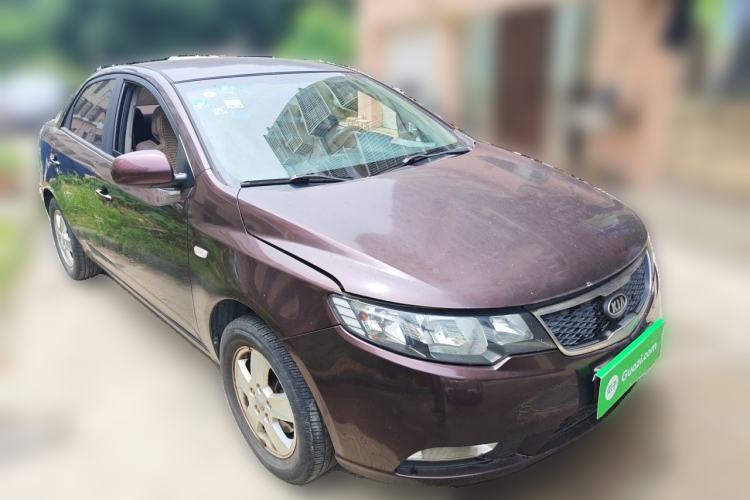 Used Kia Forte 2011 1.6L MT GL Front Right 45 Deg