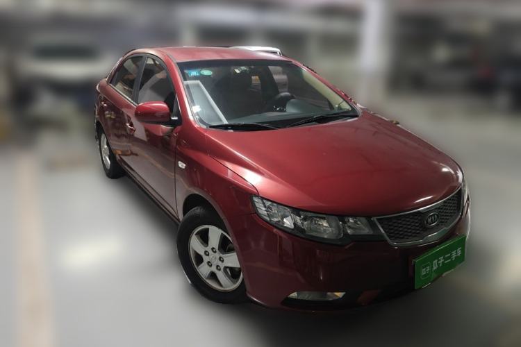 Used Kia Forte 2011 1.6L AT Premium Front Right 45 Deg