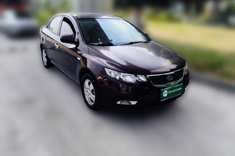 Used Kia Forte 2011 1.6L MT GL Front Right 45 Deg
