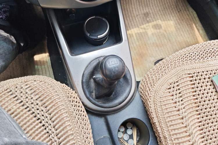 Used Kia Forte 2011 1.6L MT GL Gear Lever