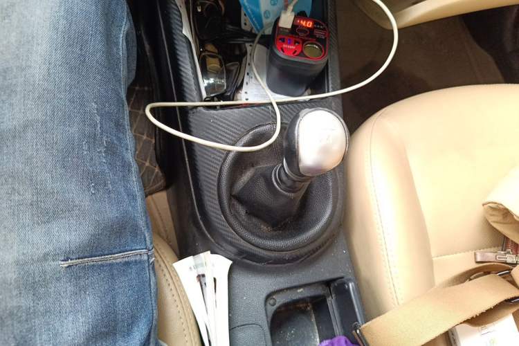 Used Kia Forte 2011 1.6L MT GLS Gear Lever