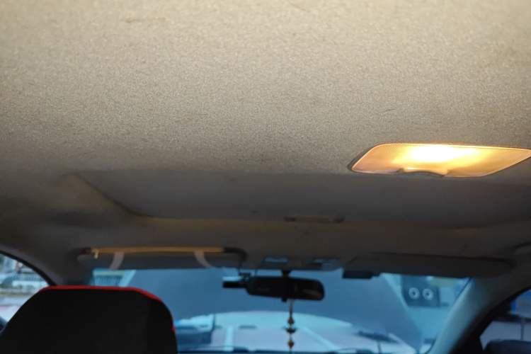 Used Kia Forte 2011 1.6L AT GLS Headliner