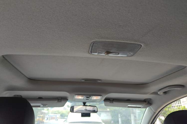 Used Kia Forte 2011 1.6L AT Premium Headliner
