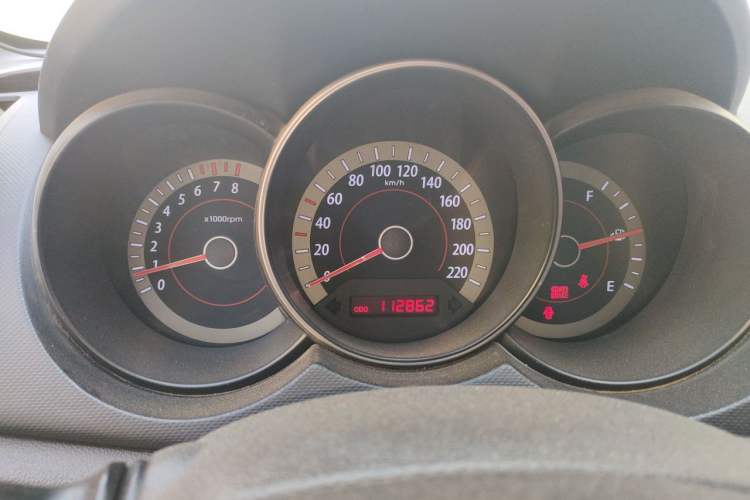 Used Kia Forte 2011 1.6L MT GL Instrument Cluster