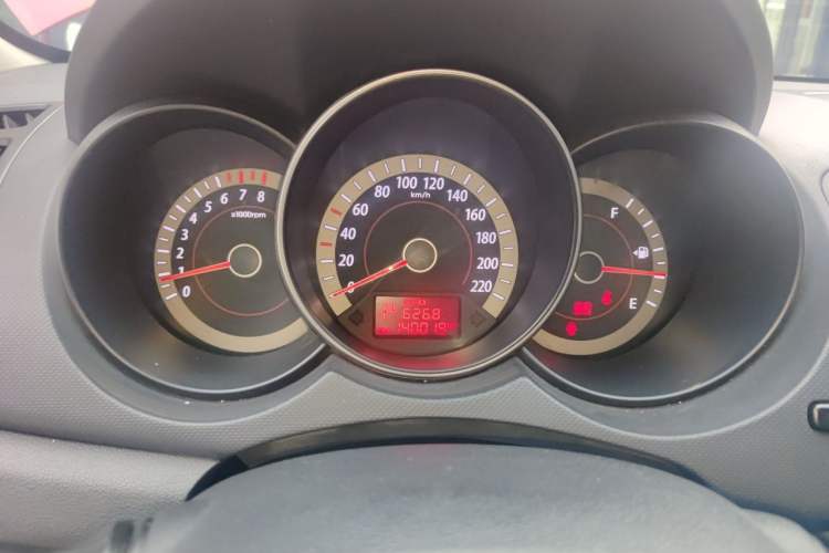 Used Kia Forte 2011 1.6L AT GL Instrument Cluster