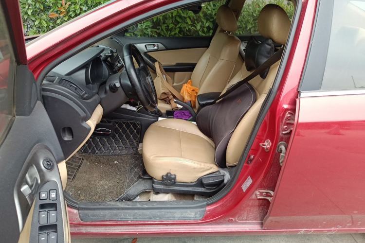 Used Kia Forte 2011 1.6L MT GLS Left Front Seat