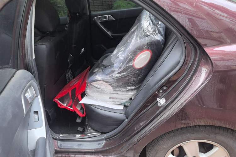 Used Kia Forte 2011 1.6L AT GL Left Rear Seat