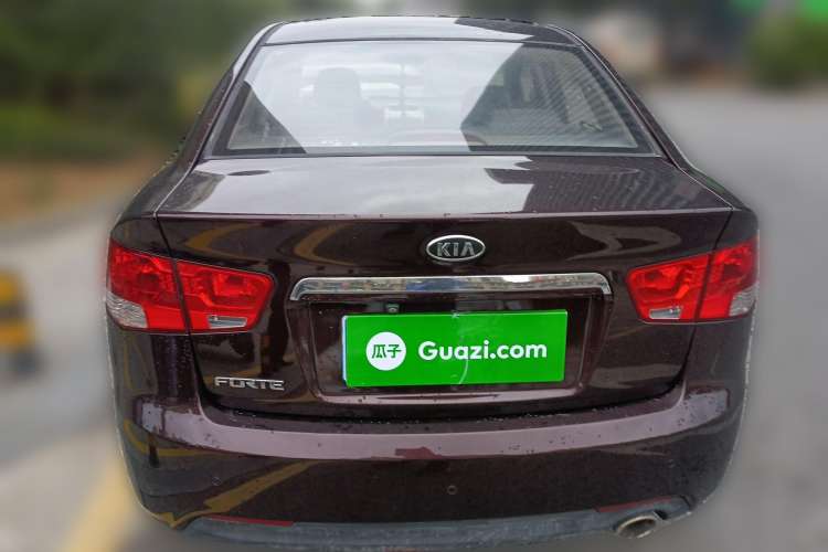 Used Kia Forte 2011 1.6L AT Premium Rear