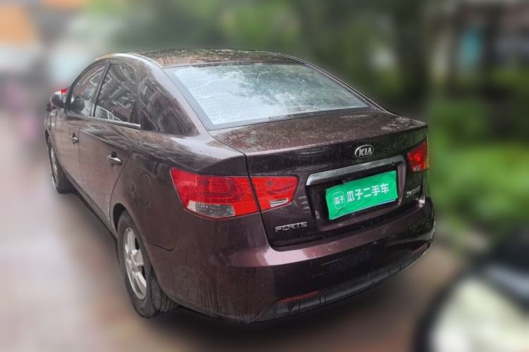 Used Kia Forte 2011 1.6L AT GL Rear Left 45 Deg