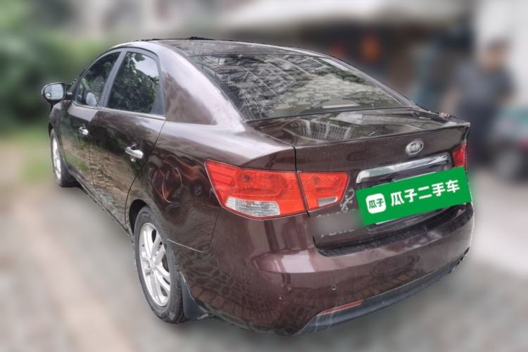 Used Kia Forte 2011 1.6L AT GLS Rear Left 45 Deg