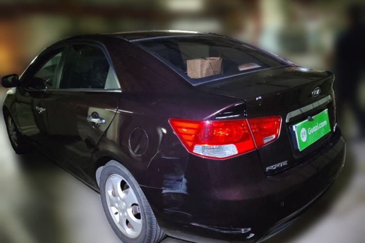 Used Kia Forte 2011 1.6L AT GLS Rear Left 45 Deg