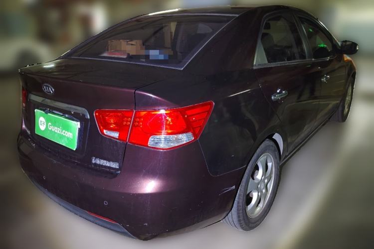 Used Kia Forte 2011 1.6L AT GLS Rear Right 45 Deg