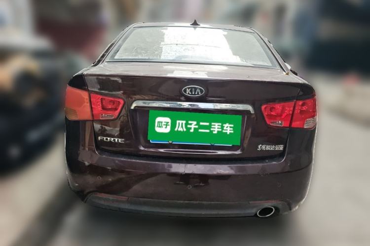 Used Kia Forte 2011 1.6L AT Premium Rear