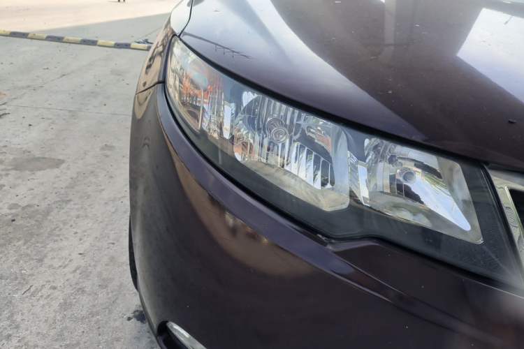 Used Kia Forte 2011 1.6L MT GL Right Front Headlight